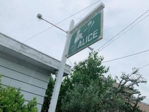 Cafe Alice