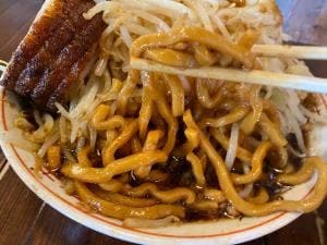 豚の穴