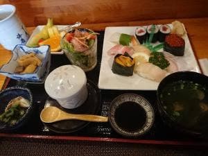 海扇寿し
