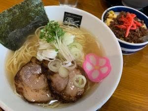 塩らーめん専門店 SHIN8