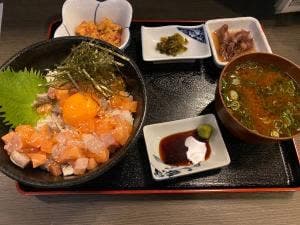くらや