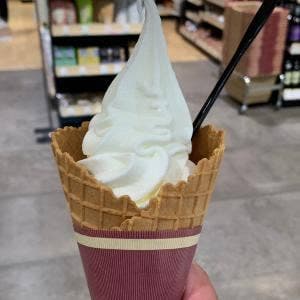 町村農場 the MILK FOOD & TIME ISETAN YOKOHAMA店