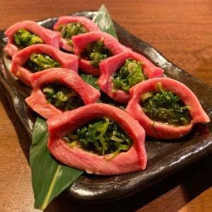 YAKINIKUEN 忍鬨 南堀江店