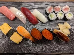 鮨処 つかごし