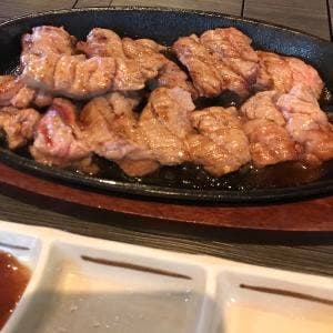 焼肉・ステーキダイニング い志だ屋