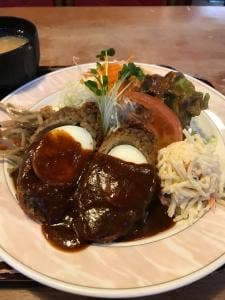 ラ・ルミエール 楠木店