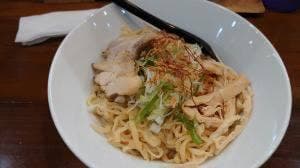 麺屋 楽のすけ
