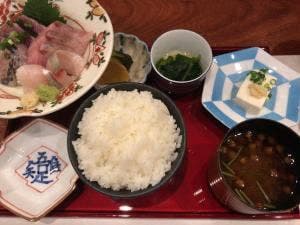 小田原地魚 うしお亭