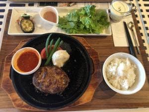 バラのカフェ ローズヒップ