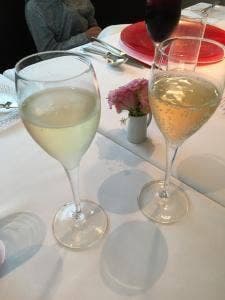 フレンチレストラン オ・ラ・ラ