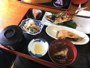 御食事処 やしま