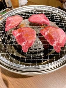 焼肉ホルモン そとま