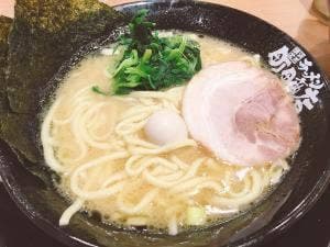 横浜家系ラーメン 町田商店 草加店