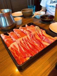 我那覇豚肉店 カフーナ旭橋