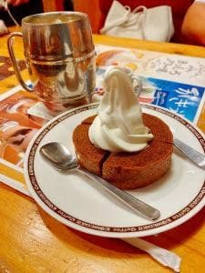 コメダ珈琲店 布施駅東店