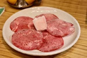 焼肉ホルモンやば