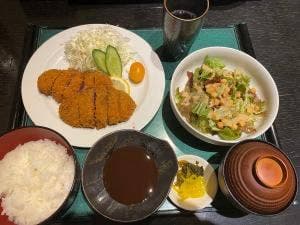 美食亭 奏