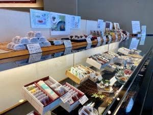 京菓匠 游月 本店