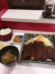 矢場とん 大阪あべのハルカス店