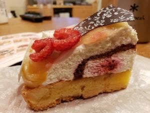 ラ・メゾン アンソレイユターブル シャポー船橋店