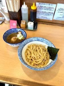 油そば専門店みや寺 大手町店
