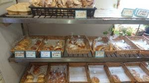 焼きたてパンの店 サフラン