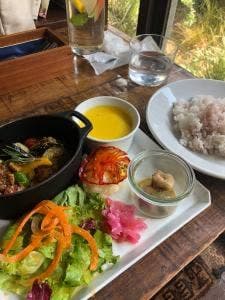 ノイカフェ 千里本店