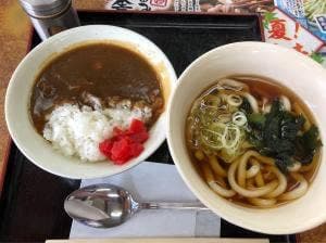 山田うどん 増林店