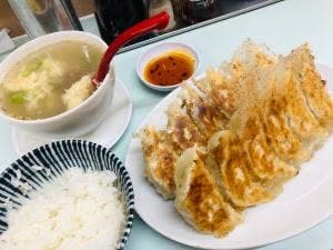 焼き餃子専門店 餃子のぱくぱく