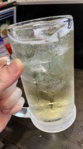 立ち呑み屋 よってこや