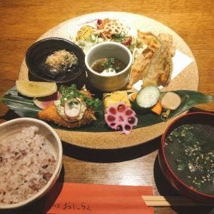 ダイニング蔵 おしゃらく