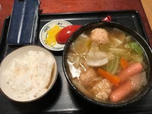炭火焼き鳥 串八珍 新川店