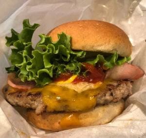 フレッシュネスバーガー 浦和店