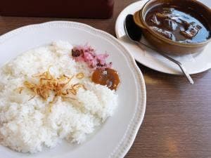 ロイヤルホスト 尾山台店