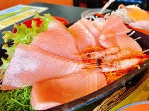 清水港 まぐろ館 海山