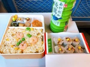 崎陽軒 新幹線新横浜駅下りホーム10号店