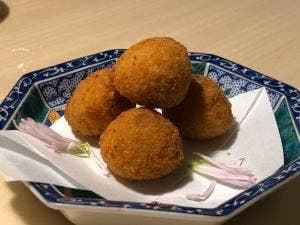 肴と肉酒場 たま屋