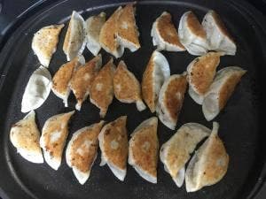 餃子の八壽廣