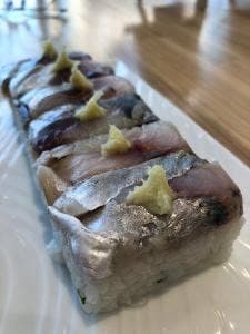 Gallery+Sushi 三郎寿司あまね
