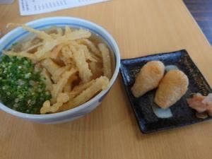 素うどん 華ちゃん