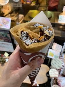 胡麻屋くれぇぷ堂