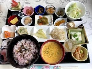 名前のない店no name