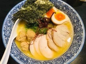 濃厚鶏そば 晴壱 はるいち