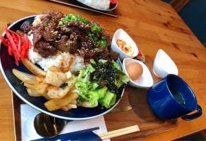 焼肉ダイニング 淡路 夢ホルモン