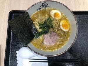 究極ラーメン 横濱家 イオンモール高知店