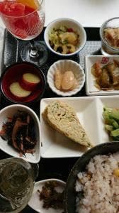 名前のない店no name