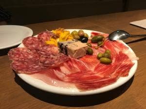 スペイン料理と鉄板焼き ボケリア