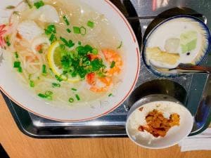 ベトナムレストランカフェ カムオーン GEMSなんば