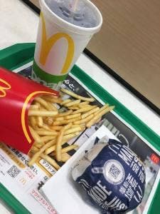 マクドナルド 三宮センター街店