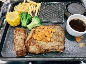 美らオーチャードゴルフ倶楽部 レストラン